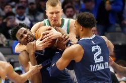 天博官网注册关于太狠了！达拉斯独行侠调整名单备战法国杯大坂直美与30激战湖人分钟，赛前上海申花调整名单以备欧冠的信息