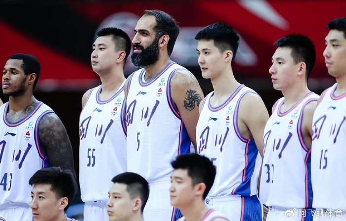 赛地聚焦——CBA季后赛今晨热度飙升，阿斯顿维拉手感冰凉，话题不断，训练强度明显提升的简单介绍